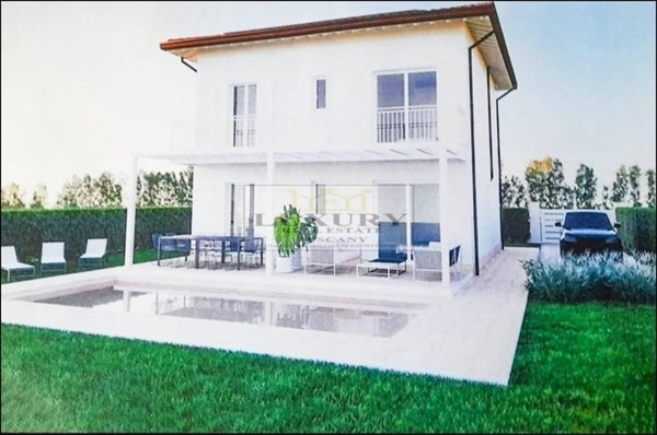 casa indipendente in vendita a Pietrasanta