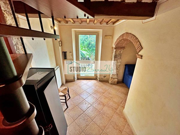 casa indipendente in vendita a Pietrasanta