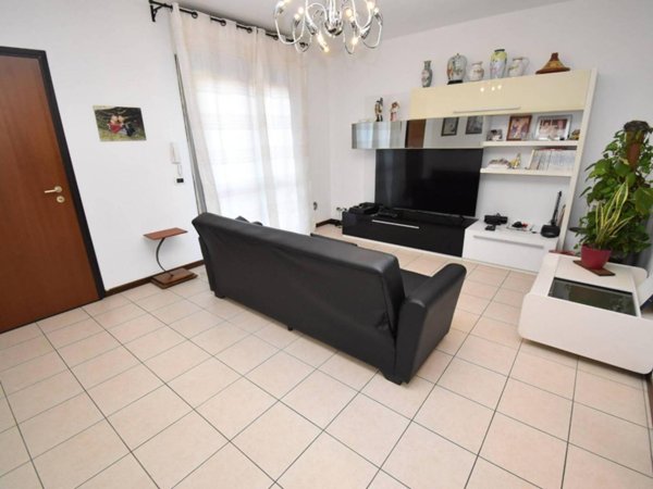 casa indipendente in vendita a Pietrasanta