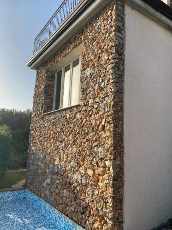 casa indipendente in vendita a Pietrasanta in zona Capezzano Monte