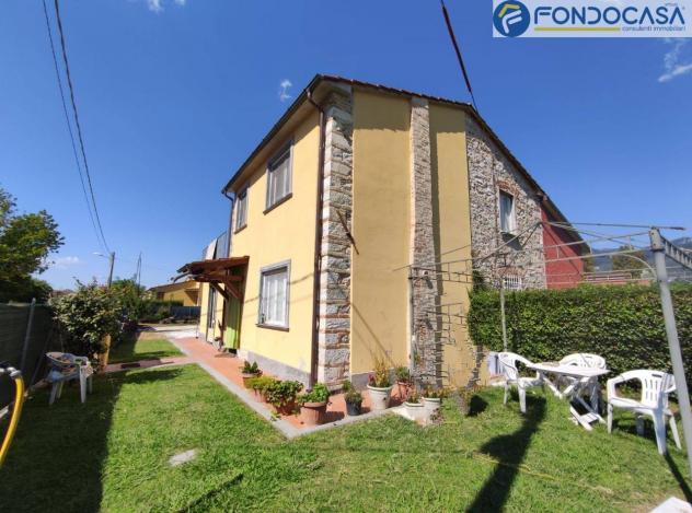 casa indipendente in vendita a Pietrasanta