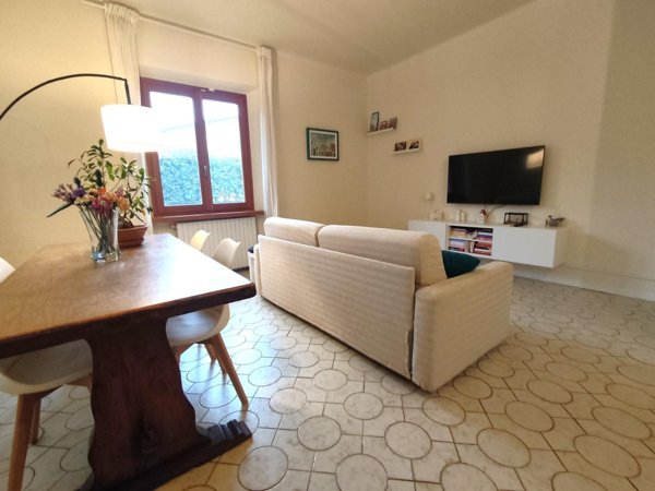 casa indipendente in vendita a Pietrasanta
