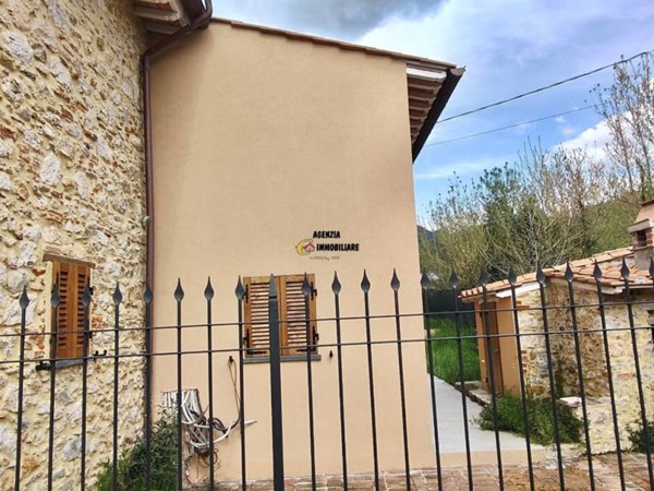 casale in vendita a Pietrasanta