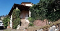 casa indipendente in vendita a Pietrasanta in zona Strettoia