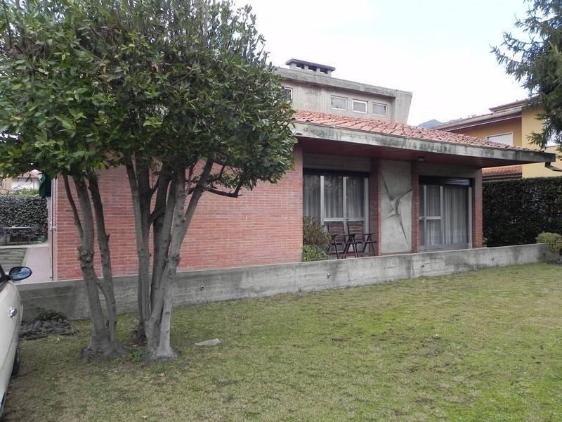 casa indipendente in vendita a Pietrasanta