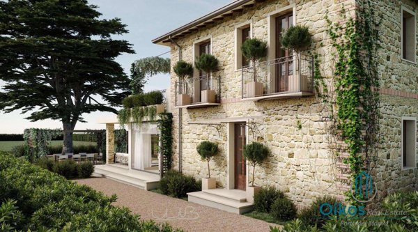 casa indipendente in vendita a Pietrasanta