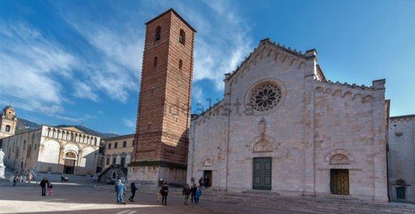 casa indipendente in vendita a Pietrasanta