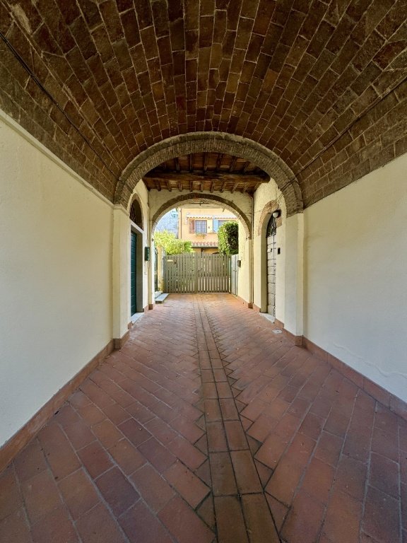casa indipendente in vendita a Pietrasanta