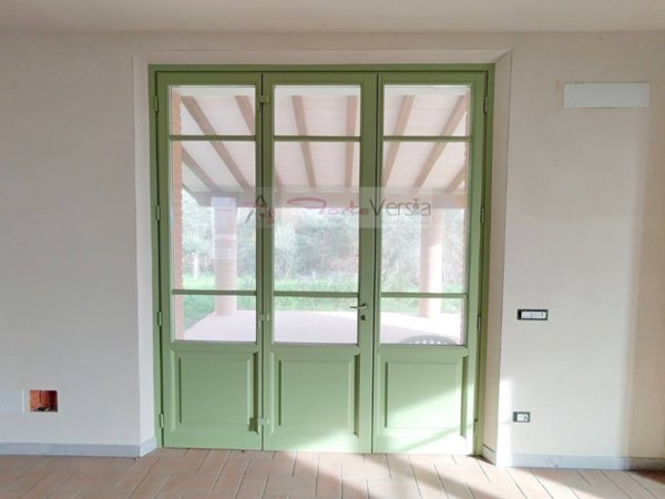 casa indipendente in vendita a Pietrasanta in zona Strettoia