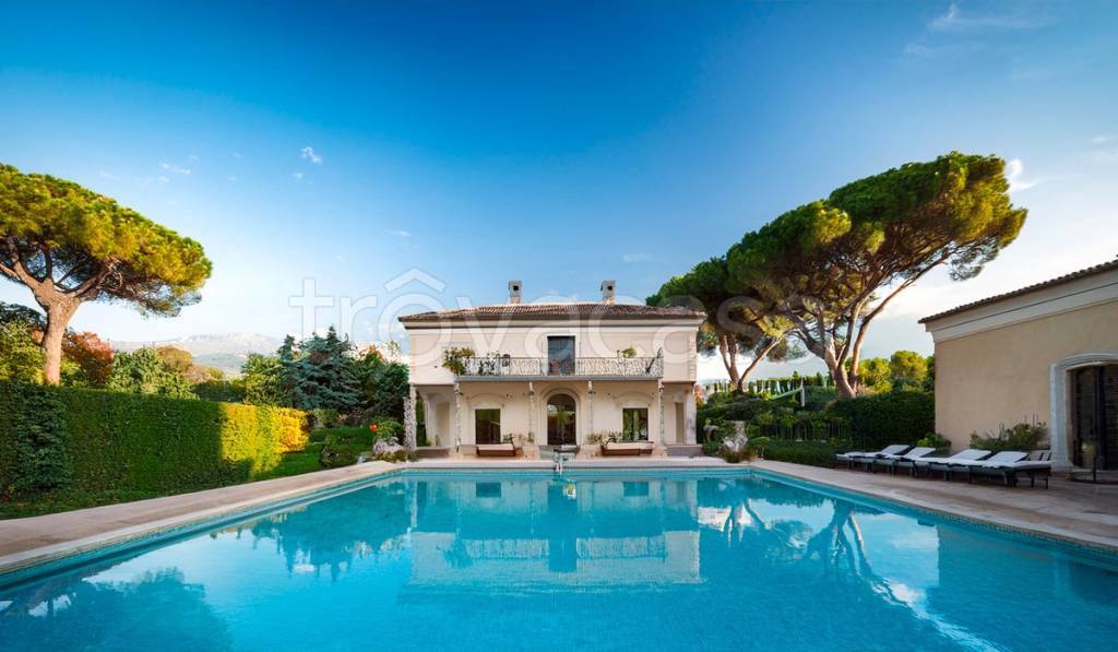 casa indipendente in vendita a Pietrasanta