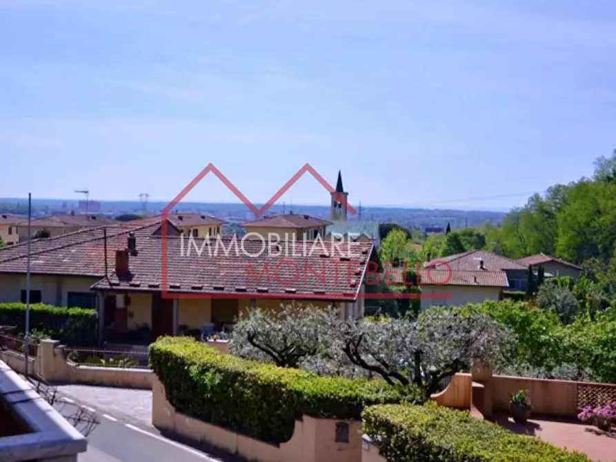 casa indipendente in vendita a Pietrasanta in zona Strettoia