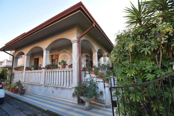 casa indipendente in vendita a Pietrasanta