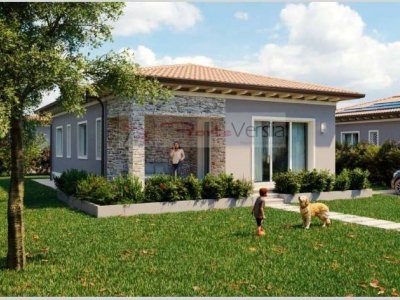 casa indipendente in vendita a Pietrasanta in zona Tonfano