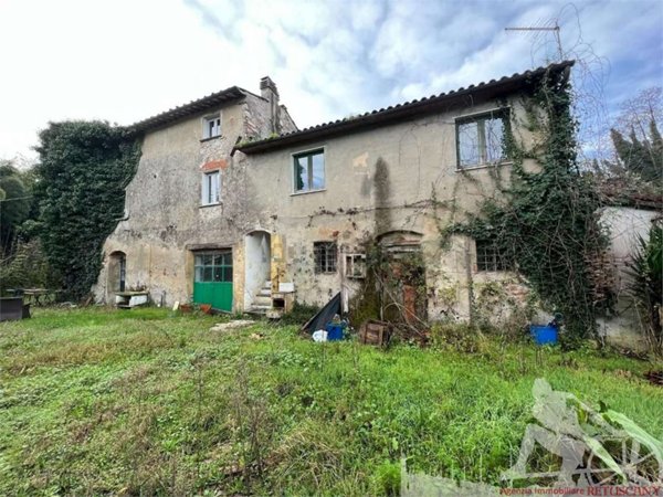 casa indipendente in vendita a Pietrasanta in zona Marina di Pietrasanta