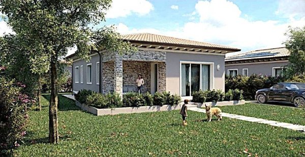 casa indipendente in vendita a Pietrasanta