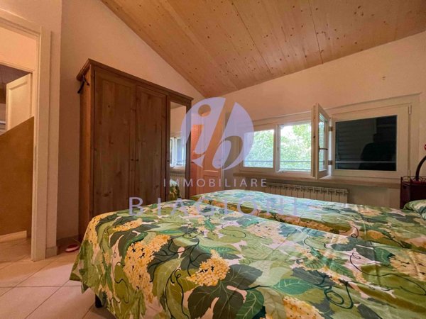 casa indipendente in vendita a Pietrasanta in zona Focette