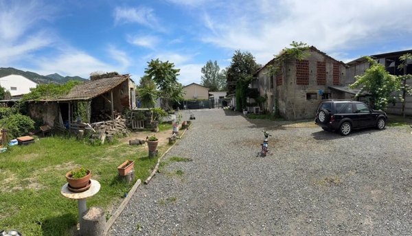 casa indipendente in vendita a Pietrasanta