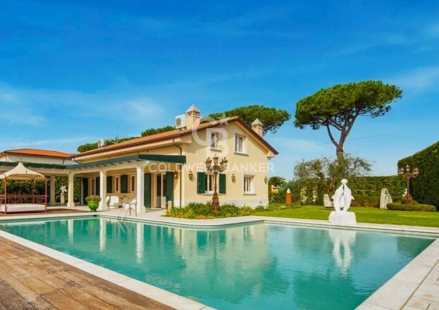 casa indipendente in vendita a Pietrasanta