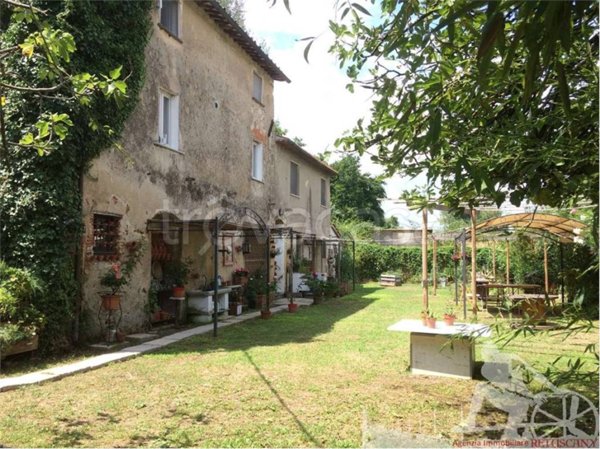 casa indipendente in vendita a Pietrasanta