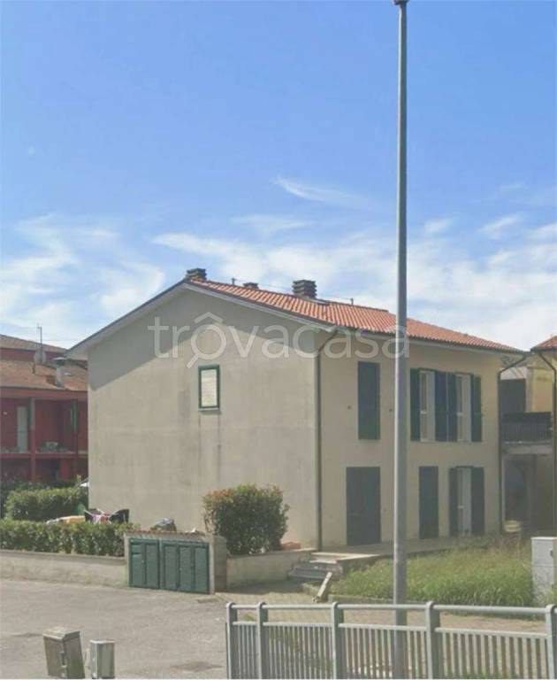appartamento in vendita a Pietrasanta in zona Vallecchia