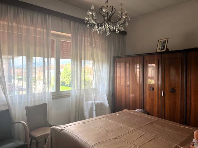 appartamento in vendita a Pietrasanta in zona Fiumetto