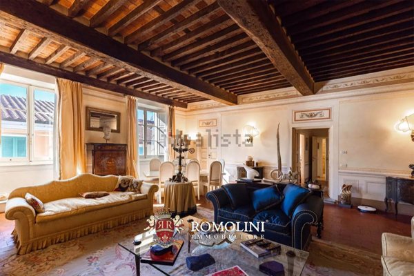 appartamento in vendita a Pietrasanta in zona Capezzano Monte