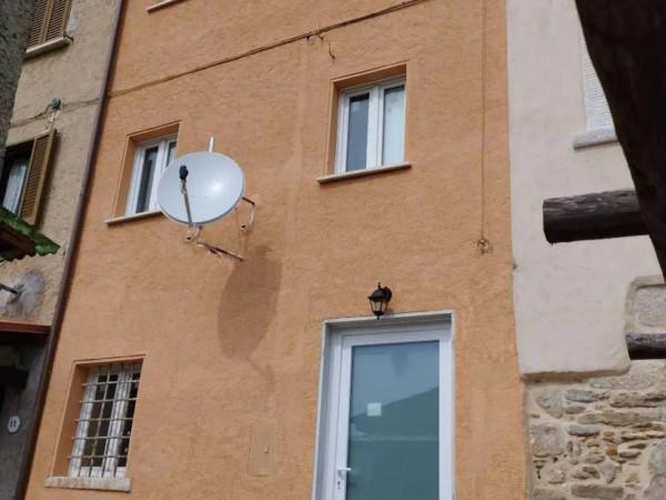 casa indipendente in vendita a Pietrasanta