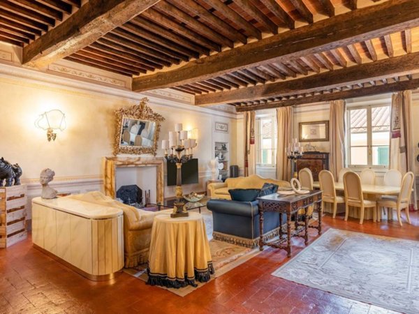 appartamento in vendita a Pietrasanta