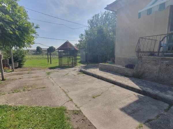 casa indipendente in vendita a Pietrasanta