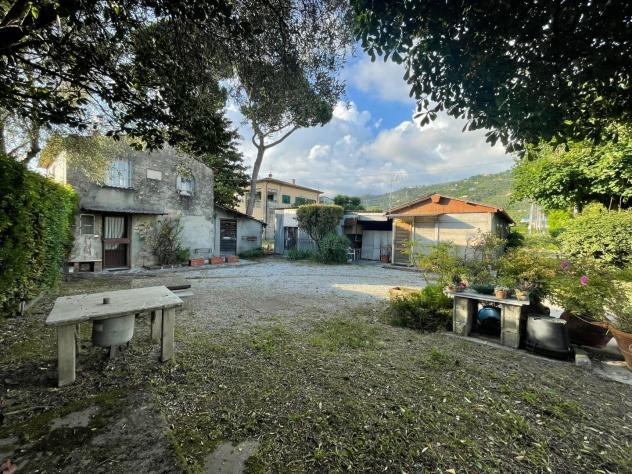 casa indipendente in vendita a Pietrasanta