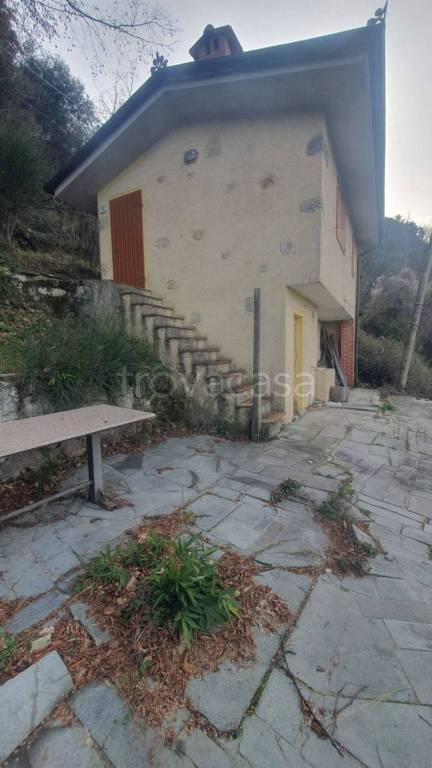 casa indipendente in vendita a Pietrasanta