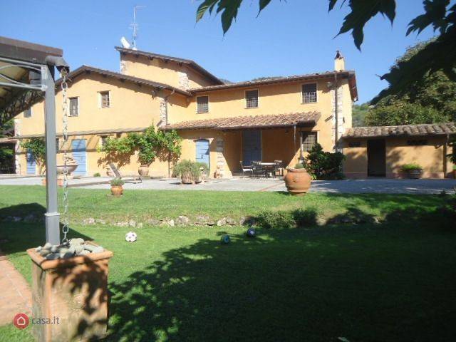 casa indipendente in vendita a Pietrasanta