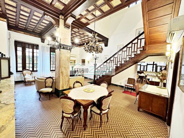 casa indipendente in vendita a Pietrasanta