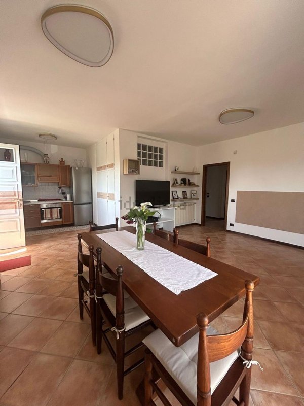 appartamento in vendita a Pietrasanta in zona Tonfano