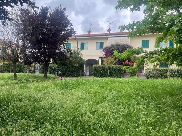 appartamento in vendita a Pietrasanta