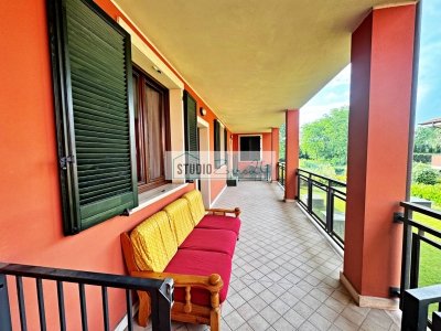 appartamento in vendita a Pietrasanta in zona Tonfano