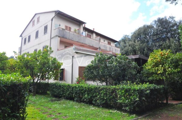 appartamento in vendita a Pietrasanta in zona Marina di Pietrasanta