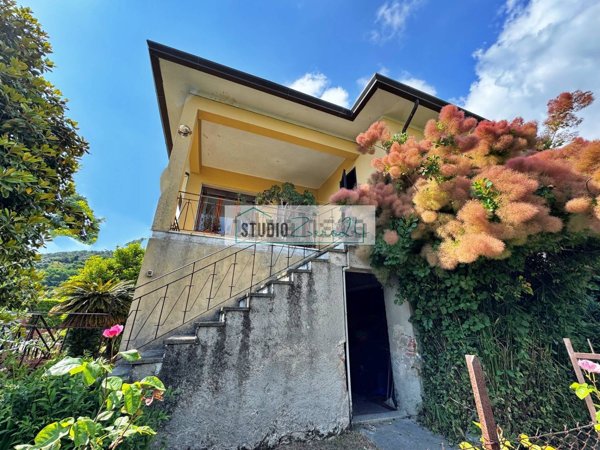 casa indipendente in vendita a Pietrasanta