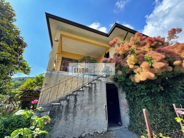 casa indipendente in vendita a Pietrasanta