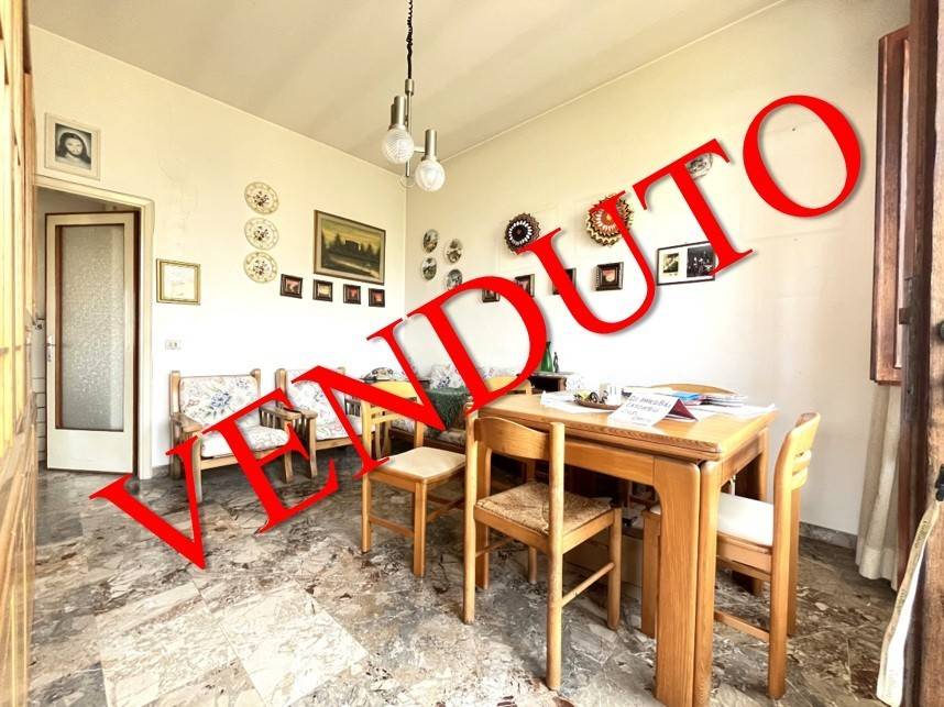 appartamento in vendita a Pietrasanta in zona Fiumetto