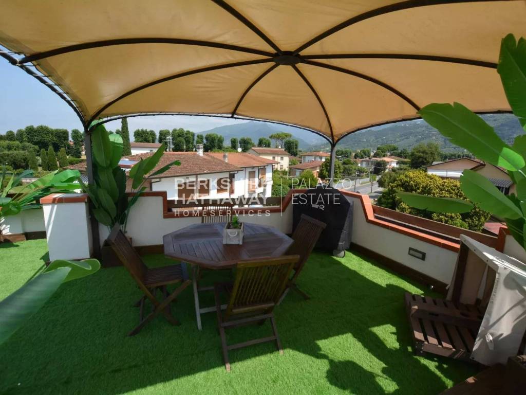 appartamento in vendita a Pietrasanta