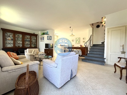 casa indipendente in vendita a Pietrasanta in zona Marina di Pietrasanta