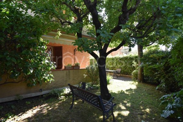 casa indipendente in vendita a Pietrasanta