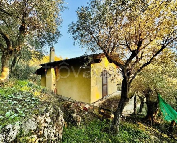 casa indipendente in vendita a Pietrasanta
