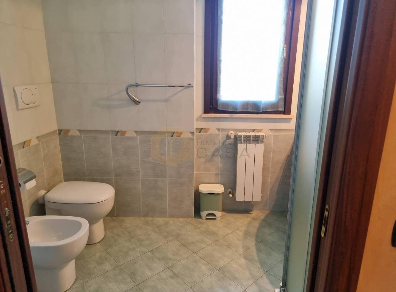 appartamento in vendita a Pietrasanta in zona Tonfano
