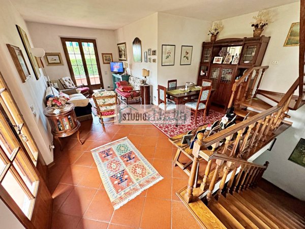 casa indipendente in vendita a Pietrasanta