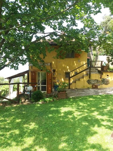 casa indipendente in vendita a Pietrasanta