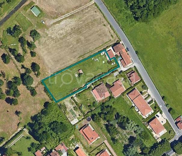 terreno agricolo in vendita a Pietrasanta in zona Fiumetto