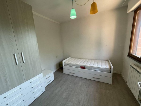 casa indipendente in vendita a Pietrasanta in zona Tonfano