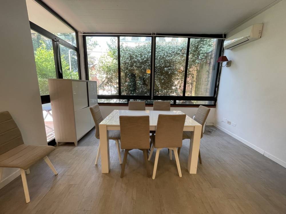 casa indipendente in vendita a Pietrasanta in zona Tonfano